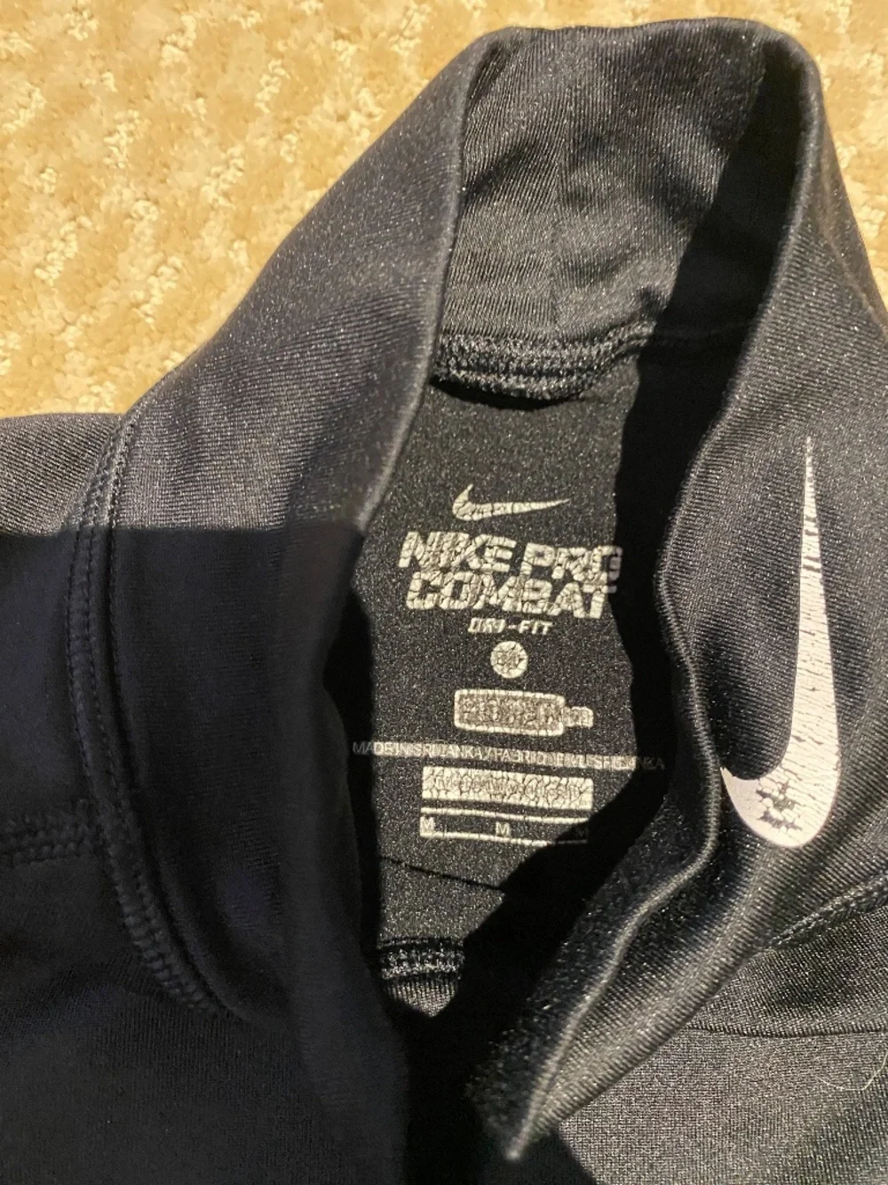Nike pro hyperwarm